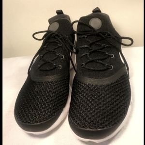 Womens Nike speakers size 10